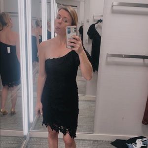 Meet your Posher, Alexandra